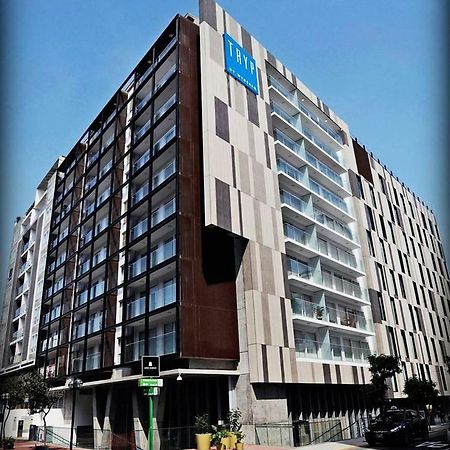 Moderno Departamento Miraflorino Con Aire Acondicionado Apartman Lima Kültér fotó
