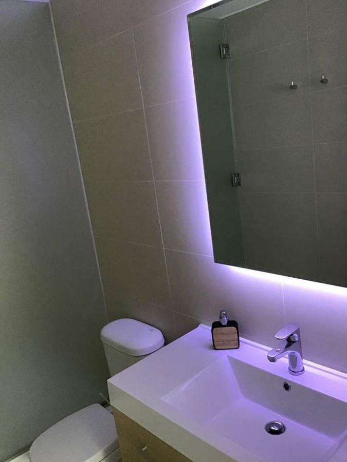 Moderno Departamento Miraflorino Con Aire Acondicionado Apartman Lima Kültér fotó