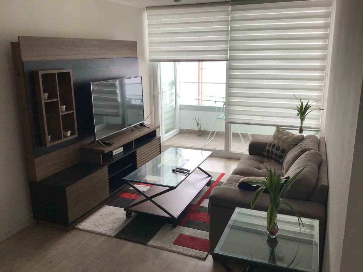 Moderno Departamento Miraflorino Con Aire Acondicionado Apartman Lima Kültér fotó